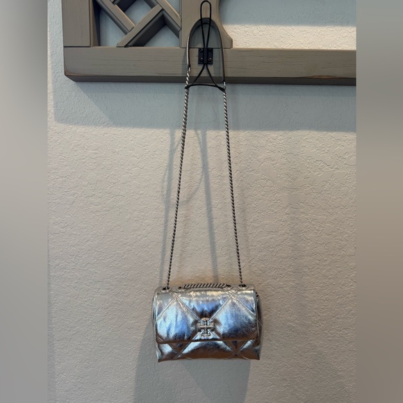 New Tory Burch Kira Metallic Diamond Quilt Convertible Shoulder Bag Purse Silver - Picture 7 of 13